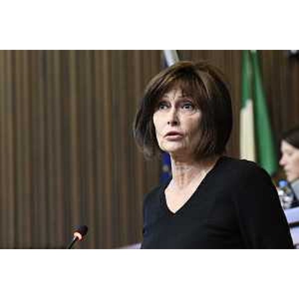 L'assessore regionale Alessia Rosolen durante l'intervento in Aula in occasione della legge di Stabilità 2023 - L'assessore regionale Alessia Rosolen durante l'intervento in Aula in occasione della legge di Stabilità 2023