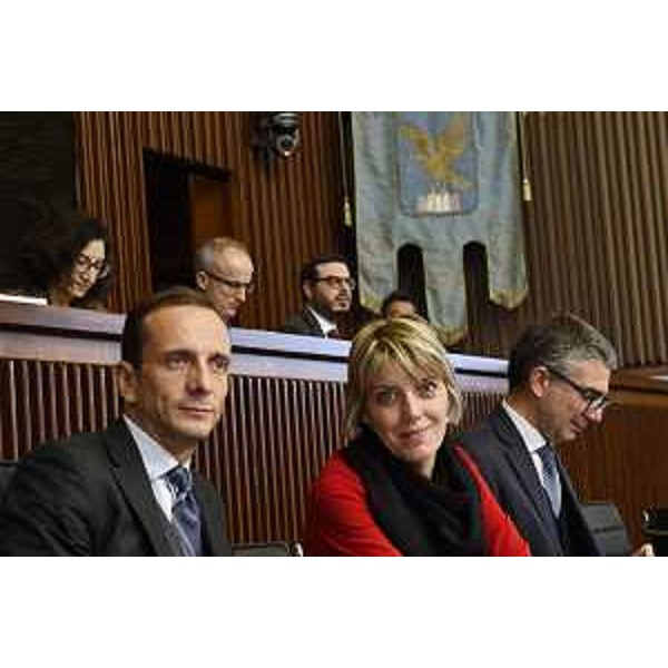 Il governatore del Friuli Venezia Giulia Massimiliano Fedriga e l'assessore regionale alle Finanze Barbara Zilli - Il governatore del Friuli Venezia Giulia Massimiliano Fedriga e l'assessore regionale alle Finanze Barbara Zilli