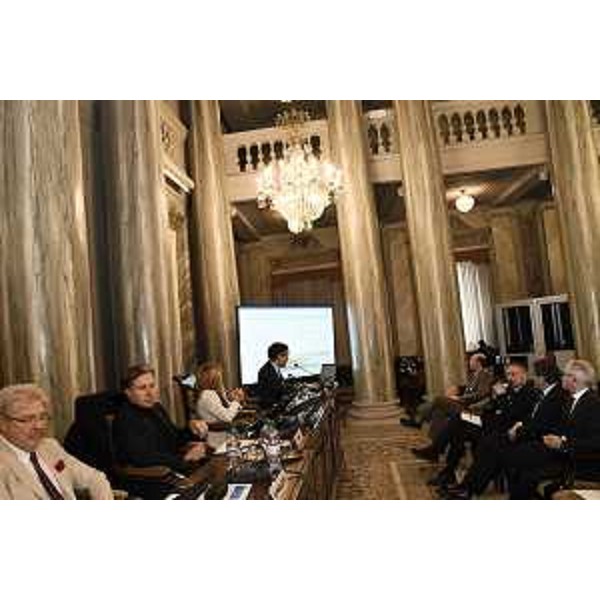 L'assessore Bini a Trieste per la presentazione dell'osservatorio economico Venezia Giulia - L'assessore Bini a Trieste per la presentazione dell'osservatorio economico Venezia Giulia