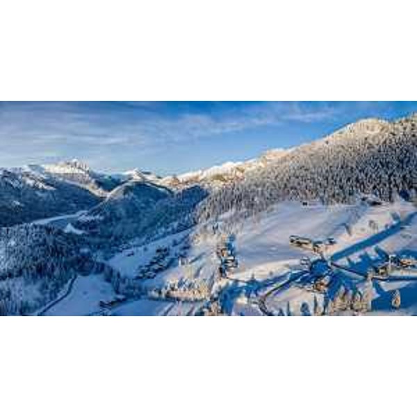 Un'immagine di Sauris (foto PromoturismoFvg) - Un'immagine di Sauris (foto PromoturismoFvg)
