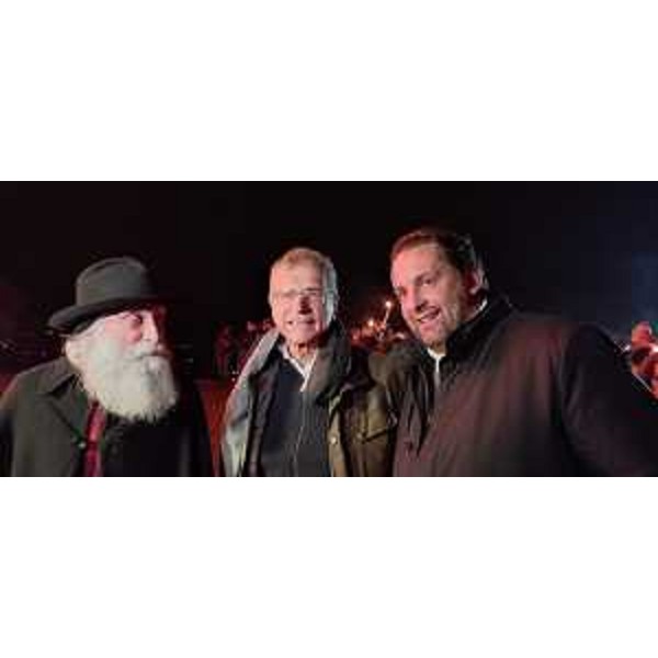 Il presidente Piero Mauro Zanin con il consigliere regionale Edy Morandini (a destra) e il Vecchio Venerando - Il presidente Piero Mauro Zanin con il consigliere regionale Edy Morandini (a destra) e il Vecchio Venerando