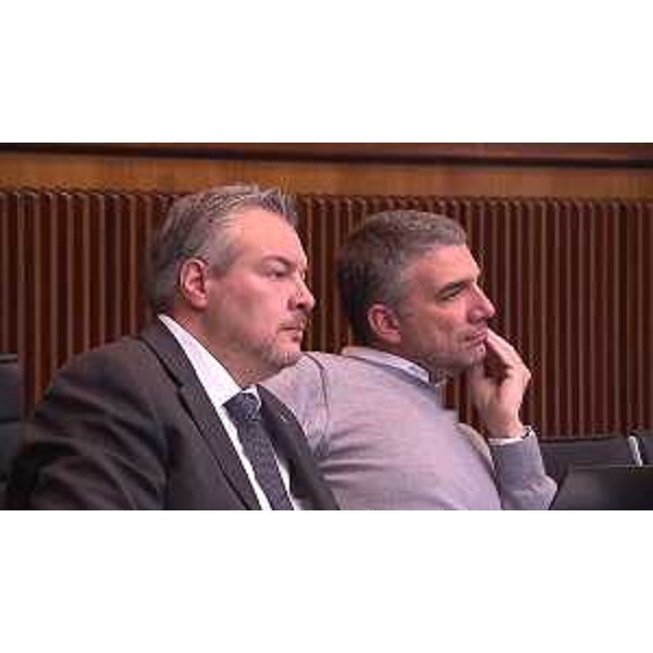 Il presidente della V Commissioine, Diego Bernardis, con l'assessore Fvg alle Autonomie locali, Pierpaolo Roberti - Il presidente della V Commissioine, Diego Bernardis, con l'assessore Fvg alle Autonomie locali, Pierpaolo Roberti