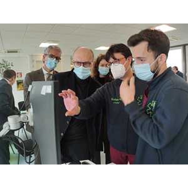 Il vicegovernatore del Friuli Venezia Giulia con delega alla Salute Riccardo Riccardi, intervenuto al padiglione 15 dell'ospedale Santa Maria della Misericordia di Udine in occasione della presentazione degli esiti del progetto "Un Natale da donare alla comunità, grazie Despar" - Il vicegovernatore del Friuli Venezia Giulia con delega alla Salute Riccardo Riccardi, intervenuto al padiglione 15 dell'ospedale Santa Maria della Misericordia di Udine in occasione della presentazione degli esiti del progetto "Un Natale da donare alla comunità, grazie Despar"