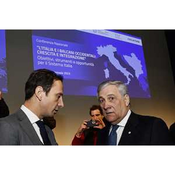 Il Governatore Fedriga assieme al ministro Tajani - Il Governatore Fedriga assieme al ministro Tajani