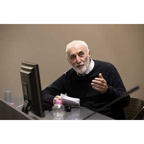 Drago Kraljevic, ex ambasciatore della Repubblica di Croazia e scrittore - Drago Kraljevic, ex ambasciatore della Repubblica di Croazia e scrittore