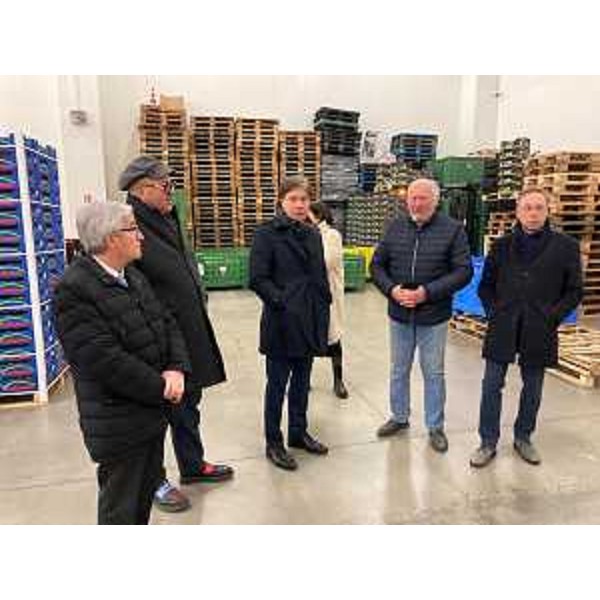 L'assessore Bini in visita a Udine mercati - L'assessore Bini in visita a Udine mercati