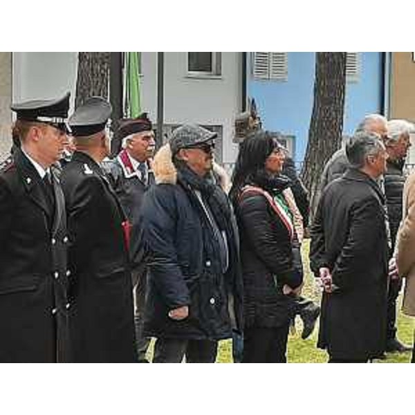 L'assessore Callari (al centro) con le altre autorità - L'assessore Callari (al centro) con le altre autorità
