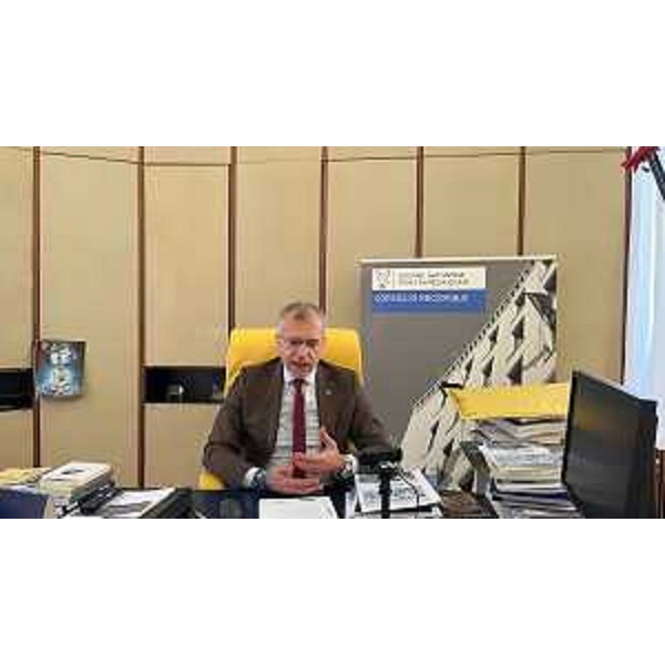 Il presidente del Cr Fvg, Piero Mauro Zanin, durante il suo intervento - Il presidente del Cr Fvg, Piero Mauro Zanin, durante il suo intervento