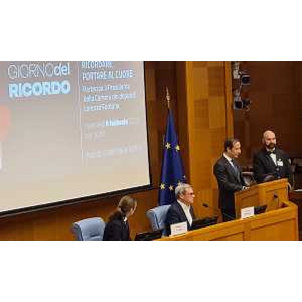 Il governatore Fedriga nel corso del suo intervento - Il governatore Fedriga nel corso del suo intervento