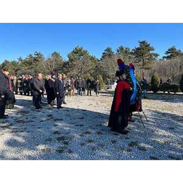 Il presidente del Senato Ignazio La Russa al Monumento nazionale della foiba di Basovizza - Il presidente del Senato Ignazio La Russa al Monumento nazionale della foiba di Basovizza
