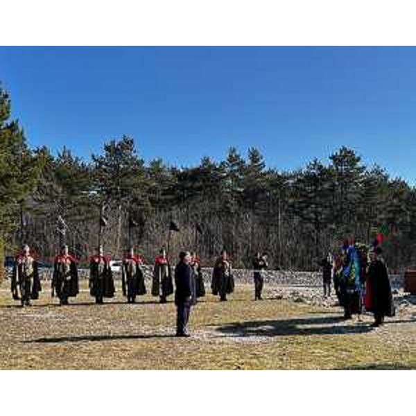 Il presidente del Senato Ignazio La Russa al Monumento nazionale della foiba di Basovizza - Il presidente del Senato Ignazio La Russa al Monumento nazionale della foiba di Basovizza