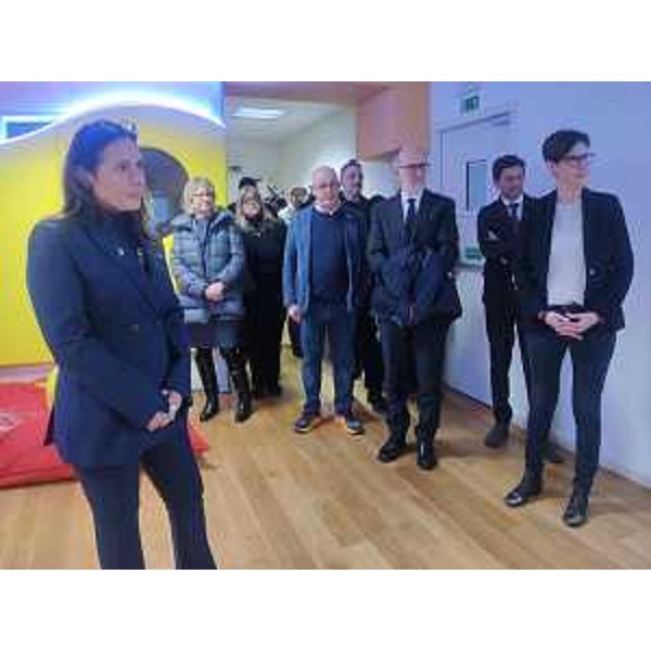 Un momento della visita del ministro Locatelli nella struttura di Tavagnacco - Un momento della visita del ministro Locatelli nella struttura di Tavagnacco