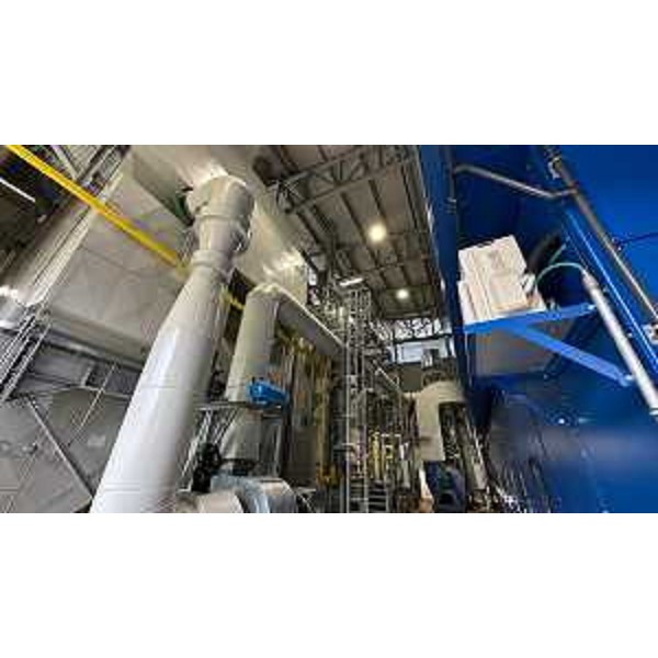 Interno della nuova centrale termica dello stabilimento di Ovaro - Interno della nuova centrale termica dello stabilimento di Ovaro