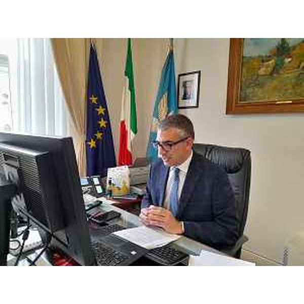 Lassessore regionale alle Autonomie locali Pierpaolo Roberti partecipa in videoconferenza al convegno "Il Recovery plan: il controllo dei revisori sui fondi del Pnrr - check list, verbali e istruzioni operative", organizzato dallOrdine dei dottori commercialisti e degli esperti contabili di Udine e dallassociazione nazionale certificatori e revisori degli enti locali. - Lassessore regionale alle Autonomie locali Pierpaolo Roberti partecipa in videoconferenza al convegno "Il Recovery plan: il controllo dei revisori sui fondi del Pnrr - check list, verbali e istruzioni operative", organizzato dallOrdine dei dottori commercialisti e degli esperti contabili di Udine e dallassociazione nazionale certificatori e revisori degli enti locali. 