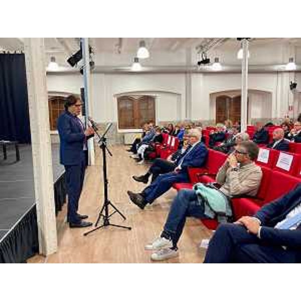 L'assessore Bini interviene al convegno "Il turismo a Trieste fra presente e futuro" - L'assessore Bini interviene al convegno "Il turismo a Trieste fra presente e futuro"