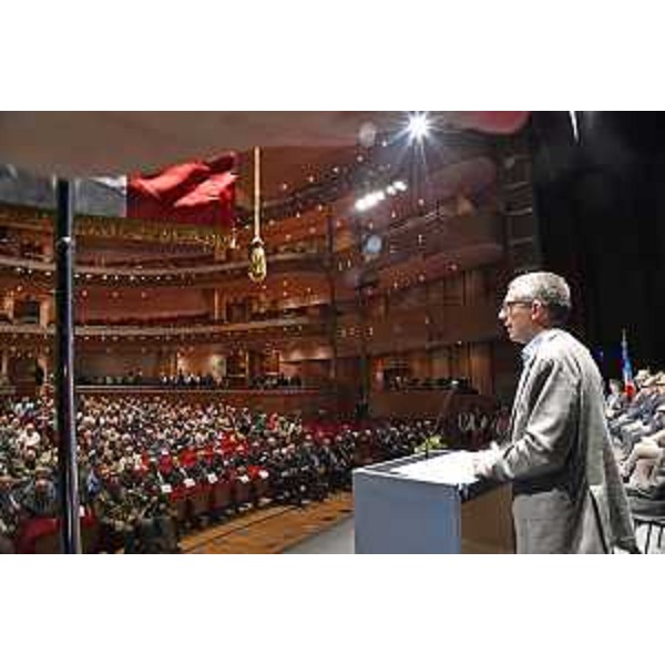 L'assessore Roberti interviene a Udine all'incontro con le sezioni estere dell'Ana in occasione della 94esima Adunata nazionale degli Alpini - L'assessore Roberti interviene a Udine all'incontro con le sezioni estere dell'Ana in occasione della 94esima Adunata nazionale degli Alpini