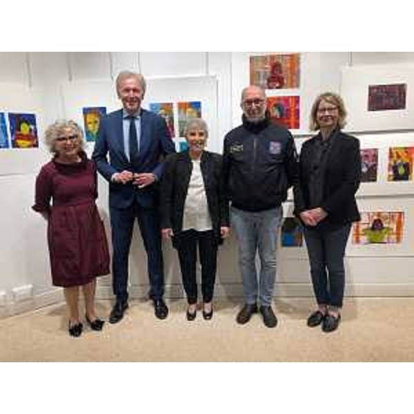 L'assessore regionale alla Disabilità e politiche sociali del Friuli Venezia Giulia Riccardo Riccardi all'inaugurazione della mostra d'arte "Identità fantastiche". - L'assessore regionale alla Disabilità e politiche sociali del Friuli Venezia Giulia Riccardo Riccardi all'inaugurazione della mostra d'arte "Identità fantastiche".