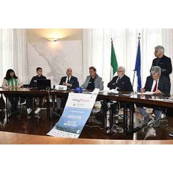 La presentazione di Trieste Mare Nordest nella sala della Giunta comunale di Trieste - La presentazione di Trieste Mare Nordest nella sala della Giunta comunale di Trieste