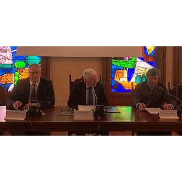 Il presidente del Consiglio regionale, Mauro Bordin (primo da sinistra), nel corso dell'incontro a Grado - Il presidente del Consiglio regionale, Mauro Bordin (primo da sinistra), nel corso dell'incontro a Grado