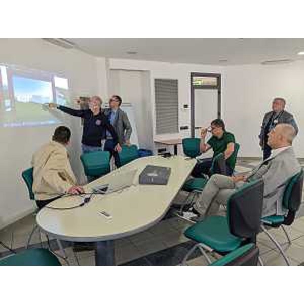 L'assessore regionale con delega alla Salute del Friuli Venezia Giulia Riccardo Riccardi (il secondo da sinistra) ad Azzano Decimo per fare il punto sullo stato di avanzamento della progettazione per il potenziamento del Distretto del Sile. - L'assessore regionale con delega alla Salute del Friuli Venezia Giulia Riccardo Riccardi (il secondo da sinistra) ad Azzano Decimo per fare il punto sullo stato di avanzamento della progettazione per il potenziamento del Distretto del Sile.