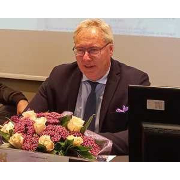 Mauro Bordin, presidente del Consiglio regionale, durante il convegno in sala Tessitori - Mauro Bordin, presidente del Consiglio regionale, durante il convegno in sala Tessitori