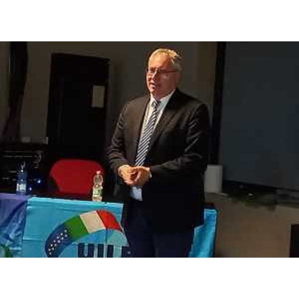 Mauro Bordin, presidente del Consiglio regionale, durante il suo intervento al convegno di Udine sui temi della Salute - Mauro Bordin, presidente del Consiglio regionale, durante il suo intervento al convegno di Udine sui temi della Salute