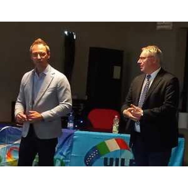 Mauro Bordin (a destra) assieme al segretario Uilfpl, Stefano Bressan - Mauro Bordin (a destra) assieme al segretario Uilfpl, Stefano Bressan