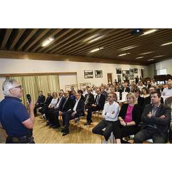 Un momento dell'incontro organizzato a Dolegna del Collio durante la "Settimana della bonifica" - Un momento dell'incontro organizzato a Dolegna del Collio durante la "Settimana della bonifica"