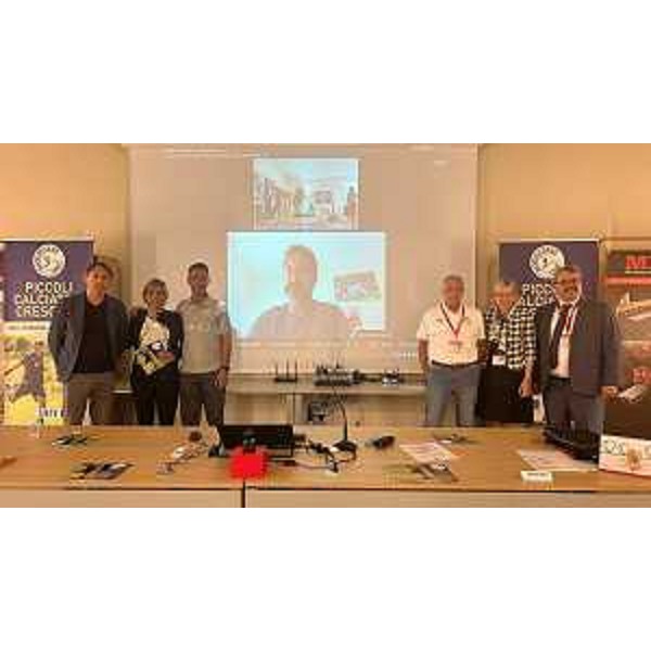 L'assessore regionale alle Finanze Barbara Zilli alla presentazione del Maurizio Ganz Camp - L'assessore regionale alle Finanze Barbara Zilli alla presentazione del Maurizio Ganz Camp