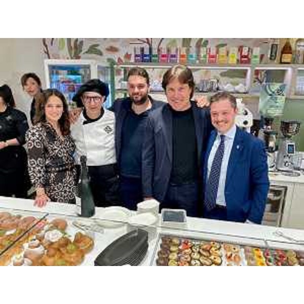 Un momento dell'inaugurazione del punto vendita Dusci Gangi di viale Tricesimo a Udine - Un momento dell'inaugurazione del punto vendita Dusci Gangi di viale Tricesimo a Udine