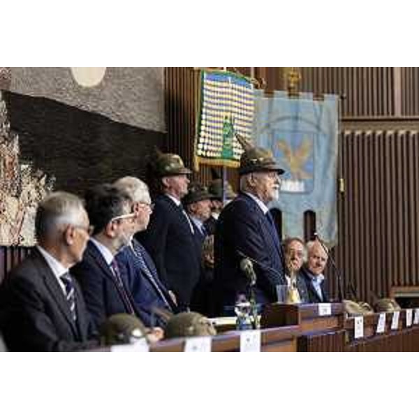 L'intervento del presidente nazionale Ana, Sebastiano Favero - L'intervento del presidente nazionale Ana, Sebastiano Favero