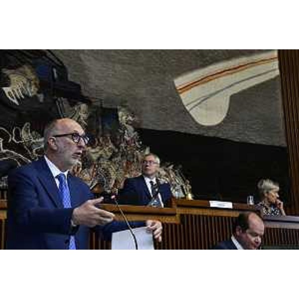 L'assessore alla Salute Riccardo Riccardo in Consiglio regionale - L'assessore alla Salute Riccardo Riccardo in Consiglio regionale 