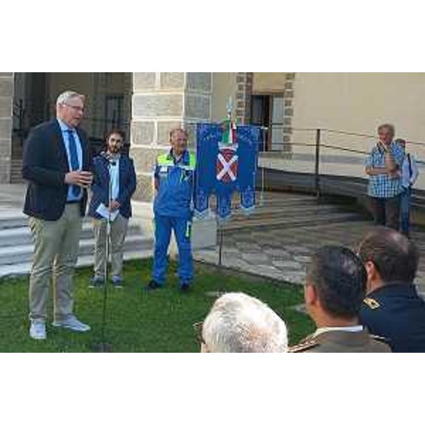 L'intervento di Mauro Bordin nel cortile d'onore di Villa Manin - L'intervento di Mauro Bordin nel cortile d'onore di Villa Manin