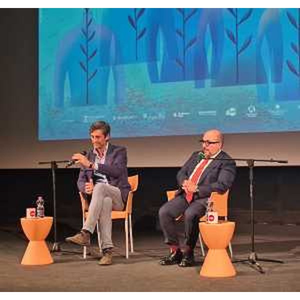 Il ministro Gennaro Sangiuliano intervistato dal direttore Approfondimento Rai Paolo Corsini - Il ministro Gennaro Sangiuliano intervistato dal direttore Approfondimento Rai Paolo Corsini