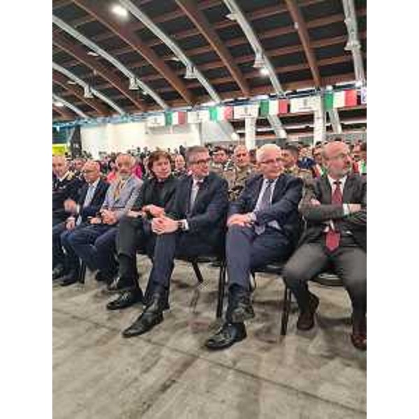 L'assessore regionale alla Sicurezza Pierpaolo Roberti a margine della cerimonia per il 209° annuale di Fondazione dell'Arma dei Carabinieri a Martignacco, a cui ha partecipato con delega del governatore del Friuli Venezia Giulia Massimiliano Fedriga assieme all'assessore regionale alle Attività produttive e Turismo Sergio Emidio Bini. - L'assessore regionale alla Sicurezza Pierpaolo Roberti a margine della cerimonia per il 209° annuale di Fondazione dell'Arma dei Carabinieri a Martignacco, a cui ha partecipato con delega del governatore del Friuli Venezia Giulia Massimiliano Fedriga assieme all'assessore regionale alle Attività produttive e Turismo Sergio Emidio Bini. 