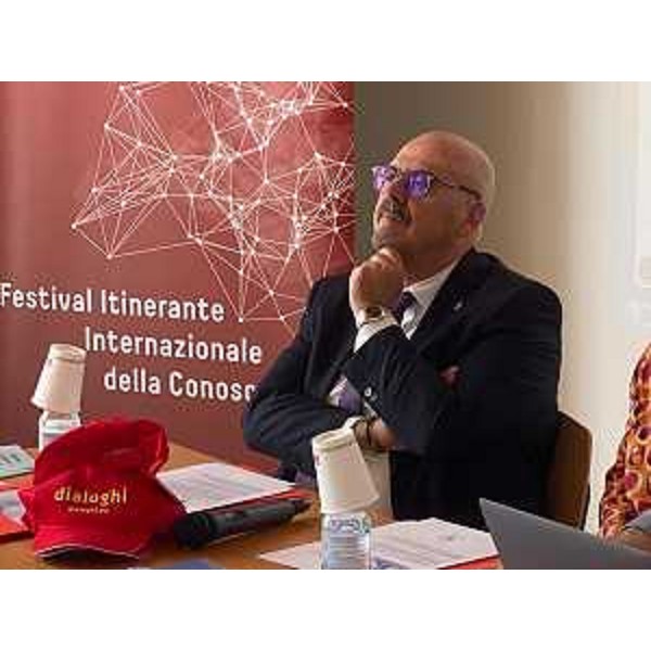 Lassessore regionale al Patrimonio Sebastiano Callari alla presentazione della sessione estiva del Festival internazionale e itinerante della Conoscenza "dialoghi" - Gorizia, 7 giugno 2023 - Lassessore regionale al Patrimonio Sebastiano Callari alla presentazione della sessione estiva del Festival internazionale e itinerante della Conoscenza "dialoghi" - Gorizia, 7 giugno 2023