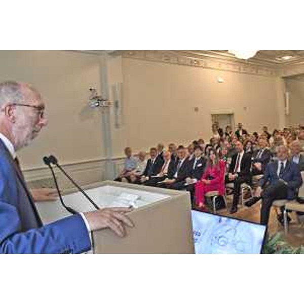 L'assessore Riccardo Riccardi interviene a Trieste alla presentazione di Ghc - L'assessore Riccardo Riccardi interviene a Trieste alla presentazione di Ghc 