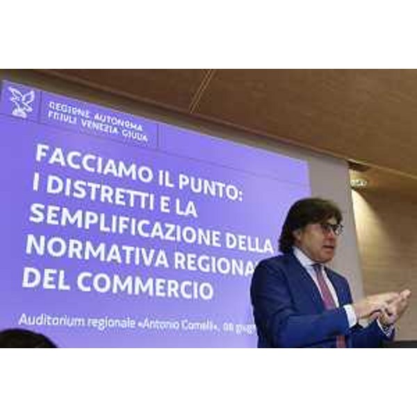 L'assessore regionale Sergio Emidio Bini - L'assessore regionale Sergio Emidio Bini