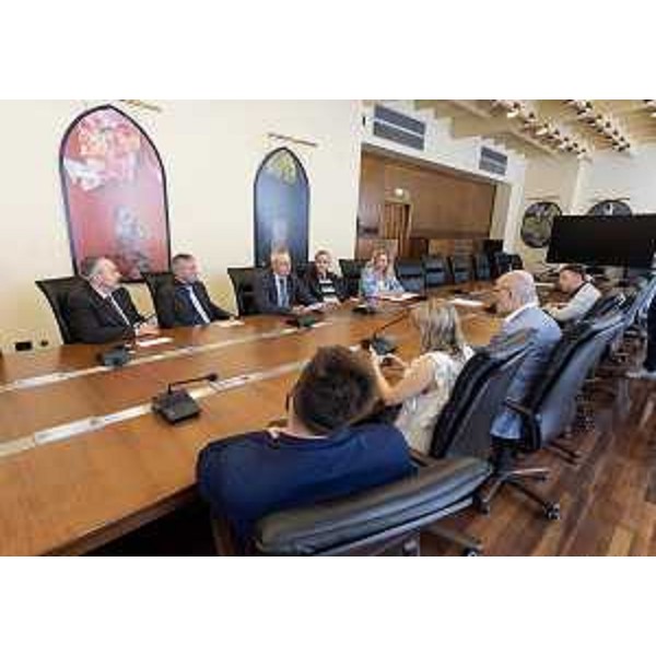 Il presidente del Cr Fvg, Mauro Bordin, insieme al consigliere regionale Diego Bernardis e ai presidenti della Lega nazionale di Gorizia (Luca Urizio) e Trieste (Paolo Sardos Albertini) - Il presidente del Cr Fvg, Mauro Bordin, insieme al consigliere regionale Diego Bernardis e ai presidenti della Lega nazionale di Gorizia (Luca Urizio) e Trieste (Paolo Sardos Albertini)