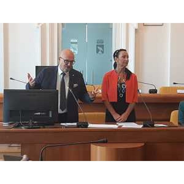 L'assessore regionale Sebastiano Callari e il sindaco di Monfalcone Anna Maria Cisint - L'assessore regionale Sebastiano Callari e il sindaco di Monfalcone Anna Maria Cisint