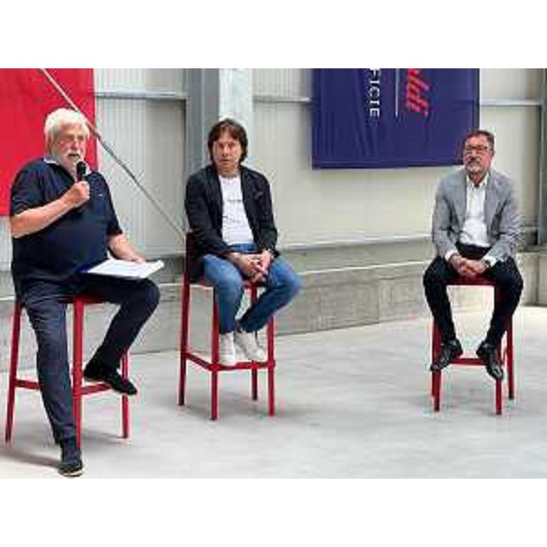 L'assessore regionale alle Attività produttive e Turismo, Sergio Emidio Bini, in occasione della presentazione della quinta edizione di Air Expo Fvg. - L'assessore regionale alle Attività produttive e Turismo, Sergio Emidio Bini, in occasione della presentazione della quinta edizione di Air Expo Fvg.