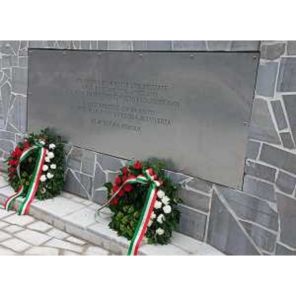 La frase che spiega il senso del monumento di Gorizia - La frase che spiega il senso del monumento di Gorizia