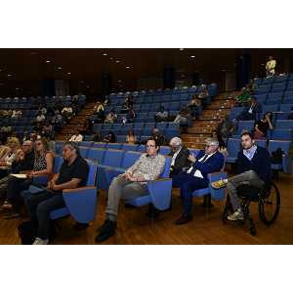 Il tavolo di partenariato convocato nella sede della Regione a Udine con i rappresentanti degli enti locali - Il tavolo di partenariato convocato nella sede della Regione a Udine con i rappresentanti degli enti locali