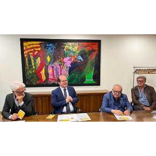 Al centro l'assessore regionale Mario Anzil - Al centro l'assessore regionale Mario Anzil