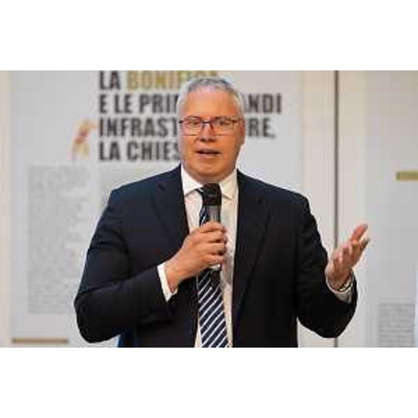 L'intervento del presidente del Cr Fvg, Mauro Bordin, a Lignano Sabbiadoro - L'intervento del presidente del Cr Fvg, Mauro Bordin, a Lignano Sabbiadoro