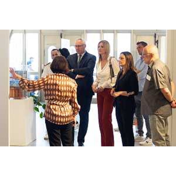 Il presidente del Cr Fvg, Mauro Bordin, insieme alla consigliera regionale Maddalena Spagnolo e alle altre autorità - Il presidente del Cr Fvg, Mauro Bordin, insieme alla consigliera regionale Maddalena Spagnolo e alle altre autorità