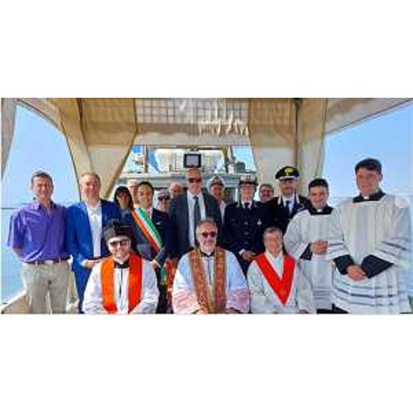 Al centro, il presidente del Cr Fvg, Mauro Bordin. Alla sua destra, il sindaco di Marano Lagunare, Mauro Popesso, e l'on. Graziano Pizzimenti - Al centro, il presidente del Cr Fvg, Mauro Bordin. Alla sua destra, il sindaco di Marano Lagunare, Mauro Popesso, e l'on. Graziano Pizzimenti