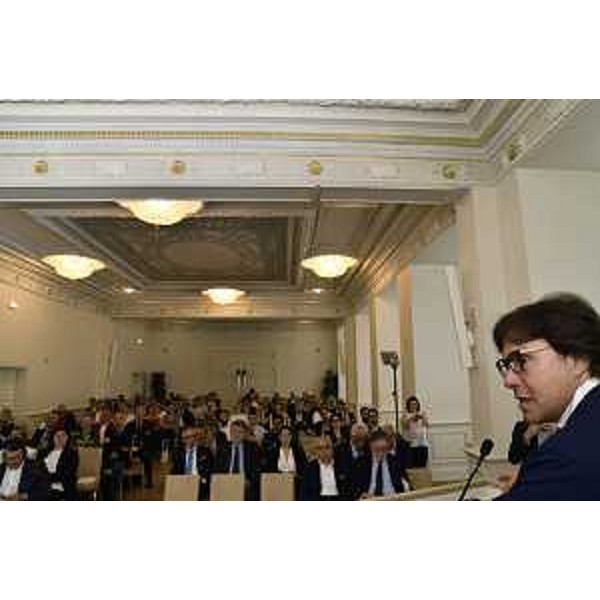 Lassessore regionale alle Attività produttive e turismo Sergio Emidio Bini durante levento "La regionalizzazione delle catene europee del valore: il sistema nord est riferimento per i Balcani occidentali" - Lassessore regionale alle Attività produttive e turismo Sergio Emidio Bini durante levento "La regionalizzazione delle catene europee del valore: il sistema nord est riferimento per i Balcani occidentali"