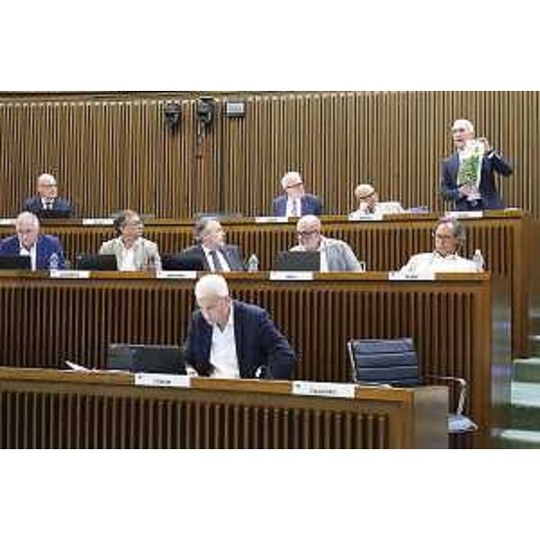 Roberto Novelli (FI) in Aula durante l'esposizione della sua mozione - Silvano Trieste 2023-06-21 Consiglio Regionale ph Massimo Silvano