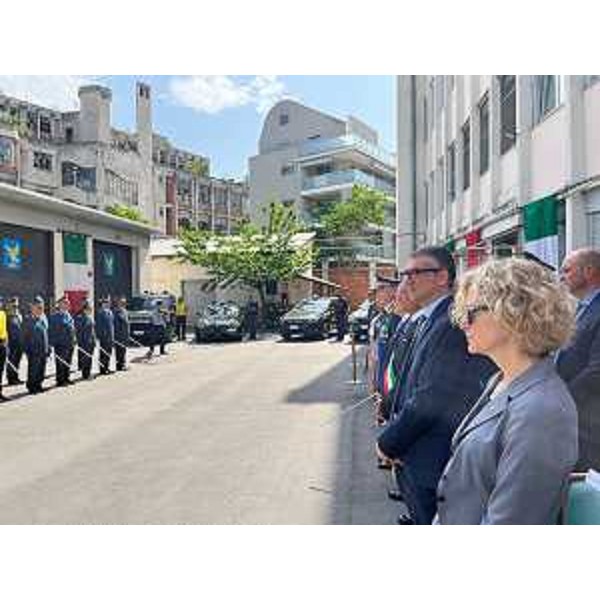L'assessore regionale alla Sicurezza Pierpaolo Roberti partecipa alla celebrazione per il 249esimo anniversario di fondazione della Guardia di Finanza a Trieste - L'assessore regionale alla Sicurezza Pierpaolo Roberti partecipa alla celebrazione per il 249esimo anniversario di fondazione della Guardia di Finanza a Trieste